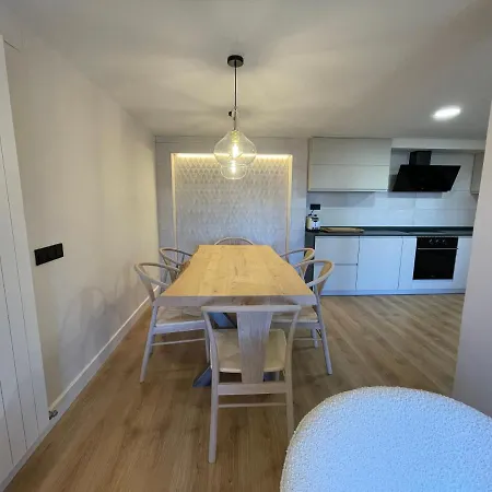 C10 - Duplex Con Jardin En - Villmor *